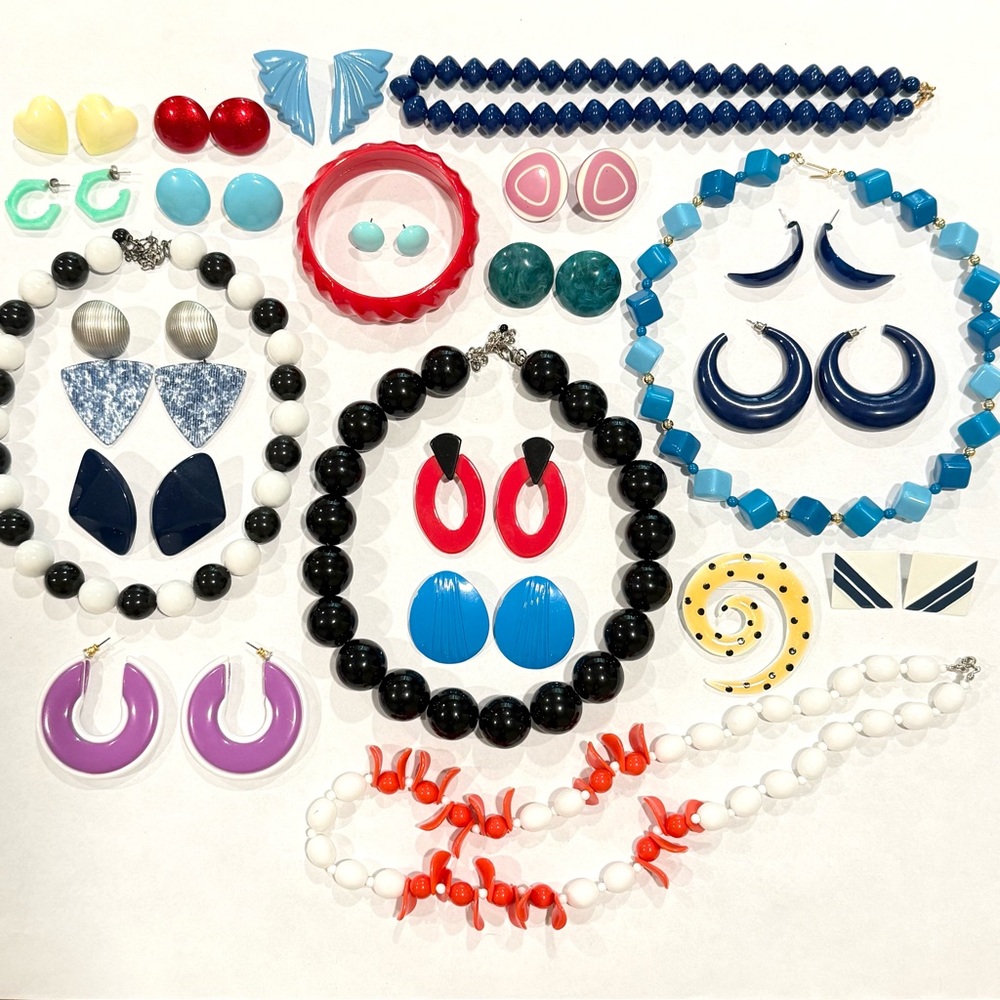 Vintage Mod Plastic Jewelry Retro Bright Colorful Chunky Necklaces Earrings 90s